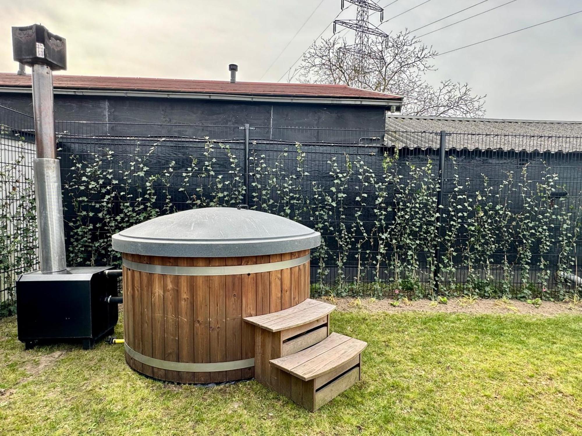 Edelhert, Moderne En Comfortabele Vakantiewoning Met Hottub! Ermelo Exteriér fotografie